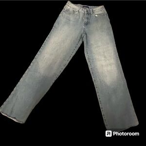sincerely jules jeans size 0/24. Excellent condition.